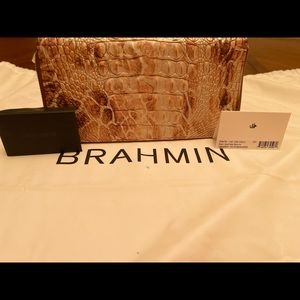 Brahmin Skyler Travel Wallet